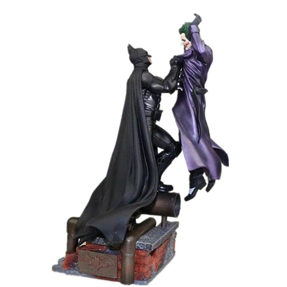 Batman VS Joker Statue